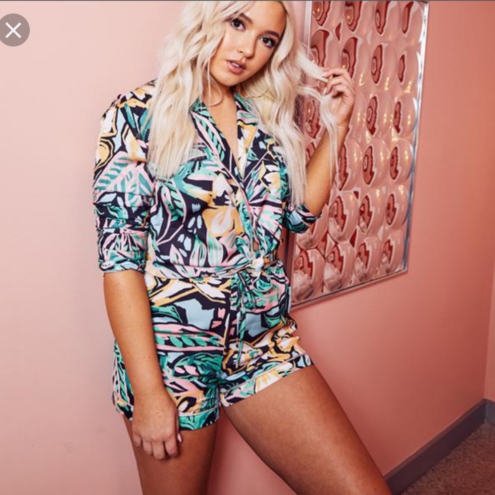 Kittenish set